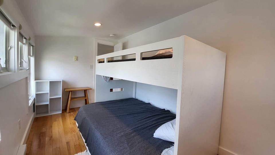 3rd Bedroom - Bunk with full and twin beds