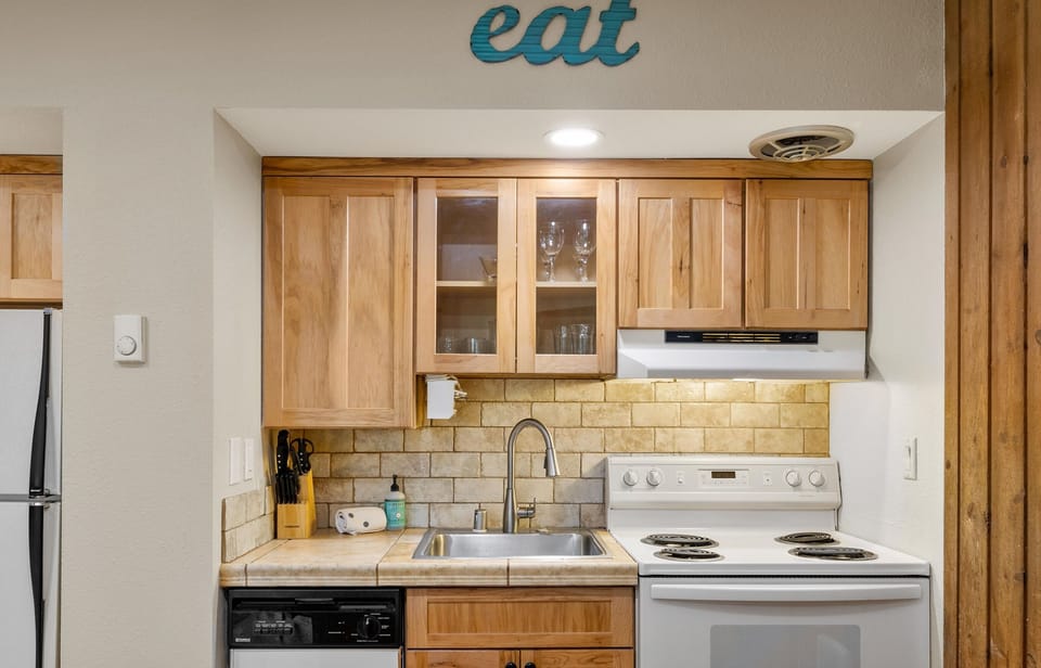 Social fully equipped kitchen