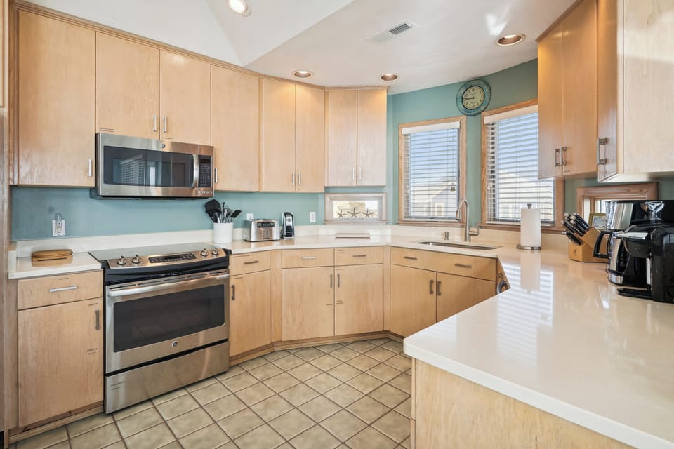 Main Level,Kitchen,