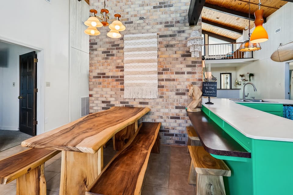 Group,Dining Room,