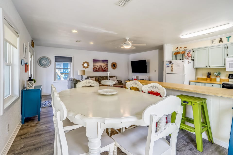 Group,Dining Area,