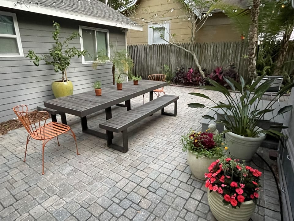 Outdoor dining
