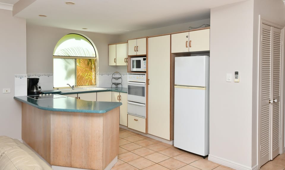 A well equipped kitchen will cater for any family or group.