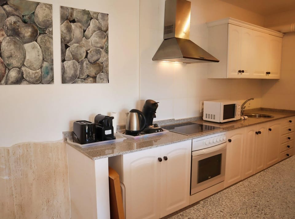Open kitchen