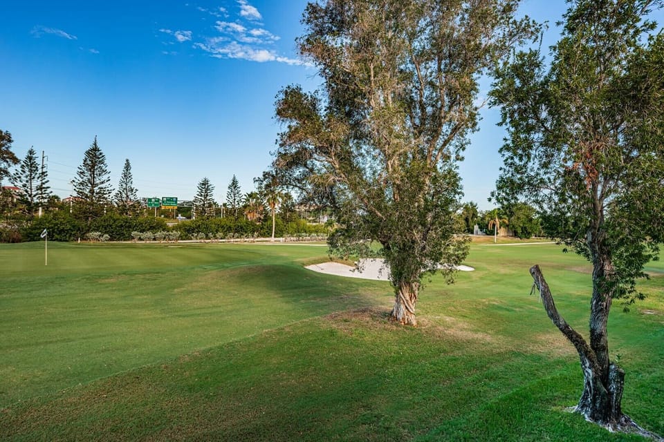 web-or-mls-Golf Course 2-2