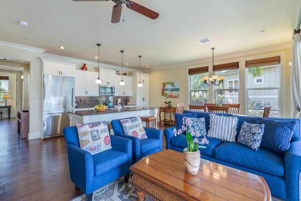 New stylish couch and chairs