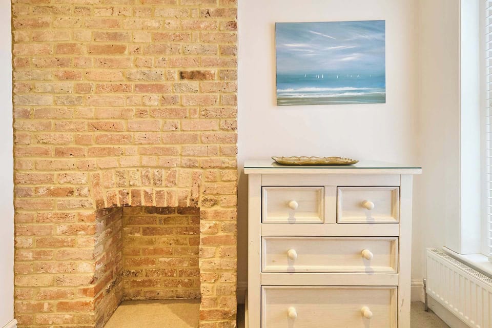 Sail Away, Whitstable - Host & Stay