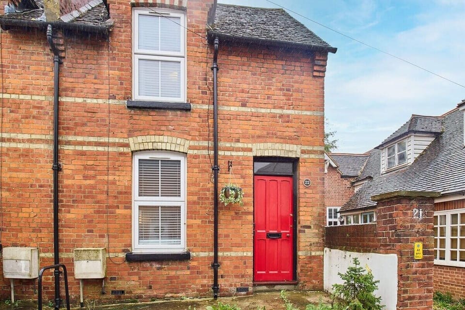 Prospect Place, Canterbury - Host & Stay
