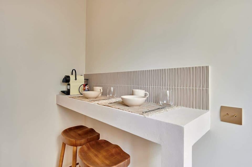 Espace repas dans la cuisine