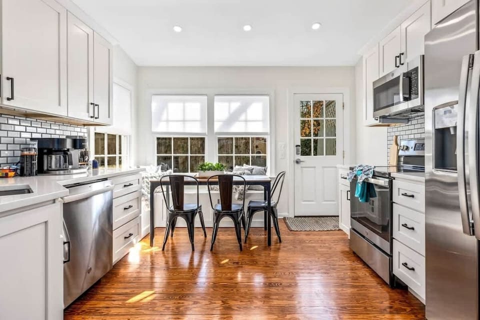 Bright and modern kitchen with plenty of space
