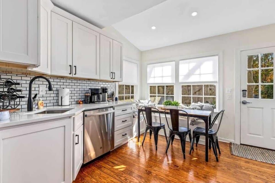 Fully equipped kitchen with a bright modern feel
