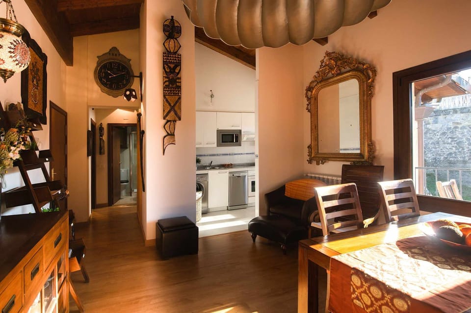 Living room,Dining area