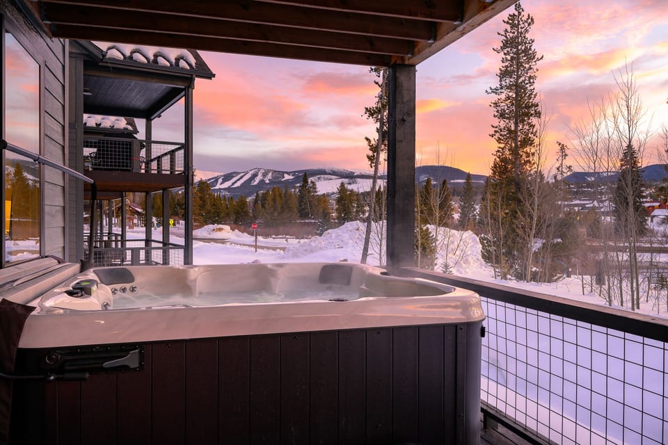 Private Hot Tub