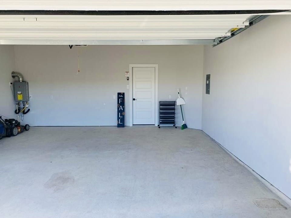 2 Car Garage