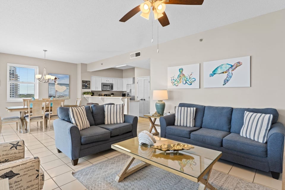 Living Area - Sleeper Sofa - Balcony Access - TV