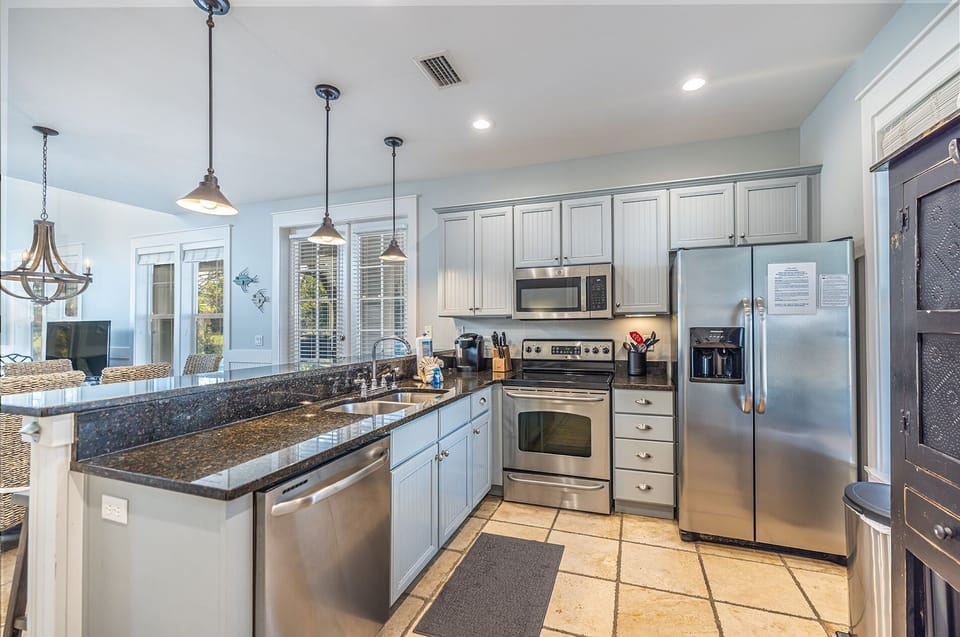 Beautiful Kitchen - Keurig coffee maker