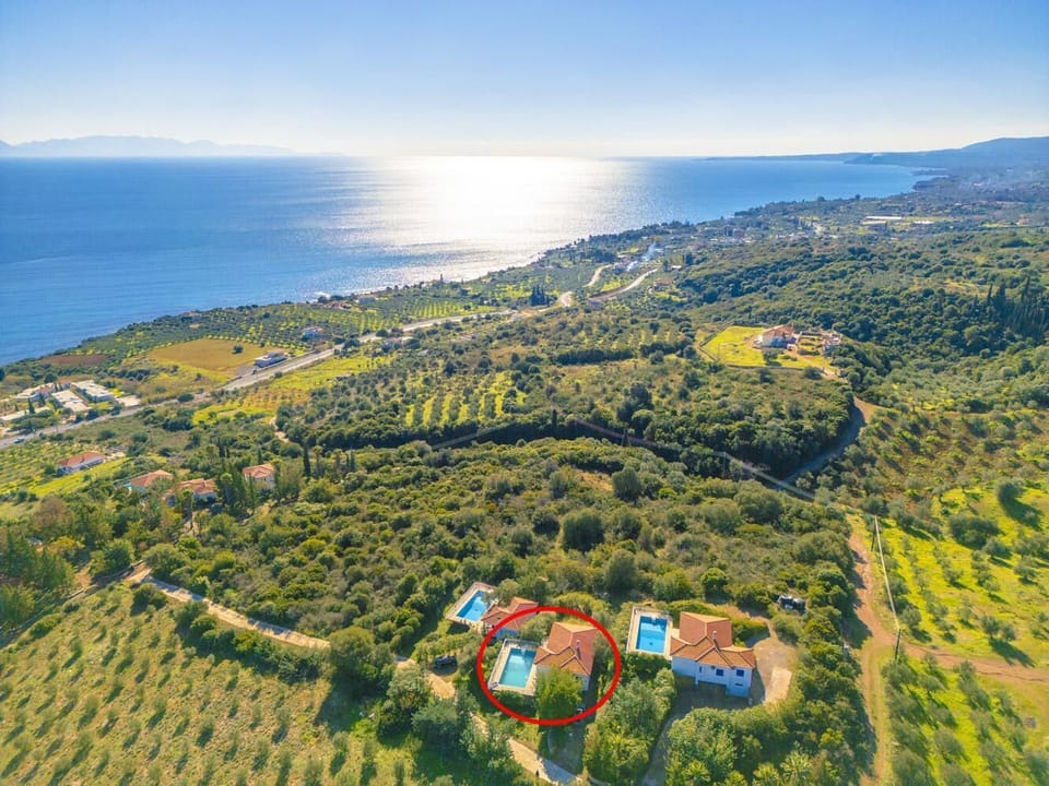 Aerial view showing location of villa