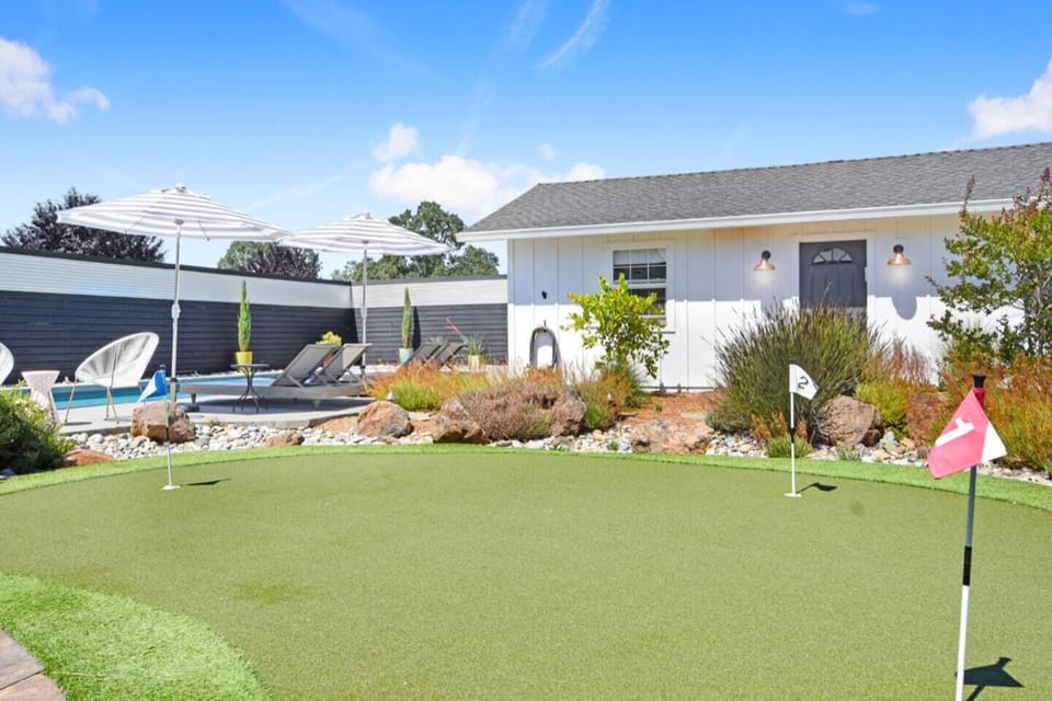 Putting Green