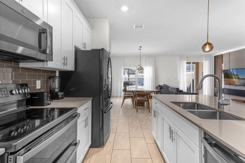2953 Penelope Loop 8.jpg