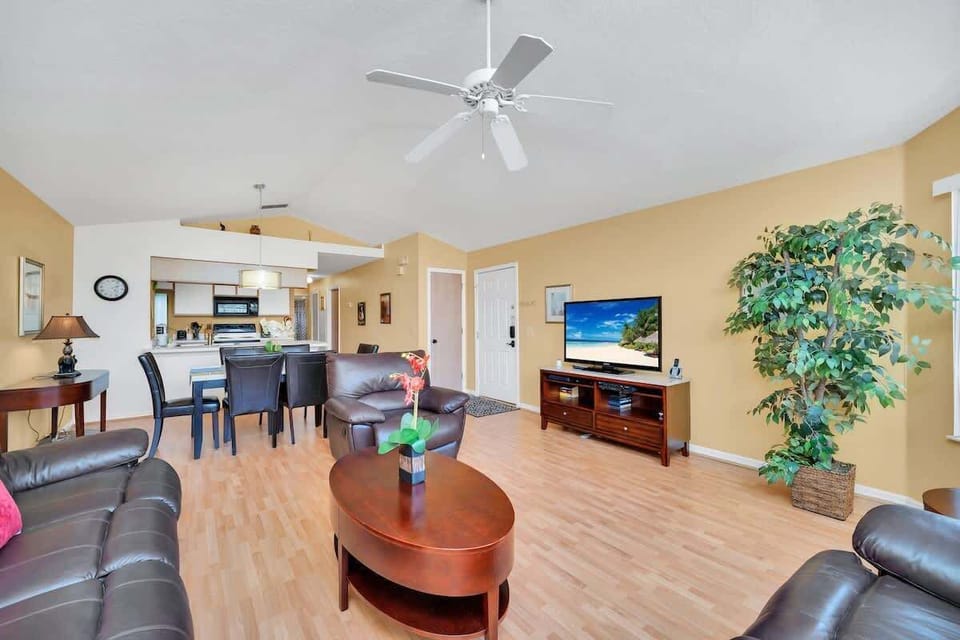 Spacious Living Room with Seamless View into the Kitchen