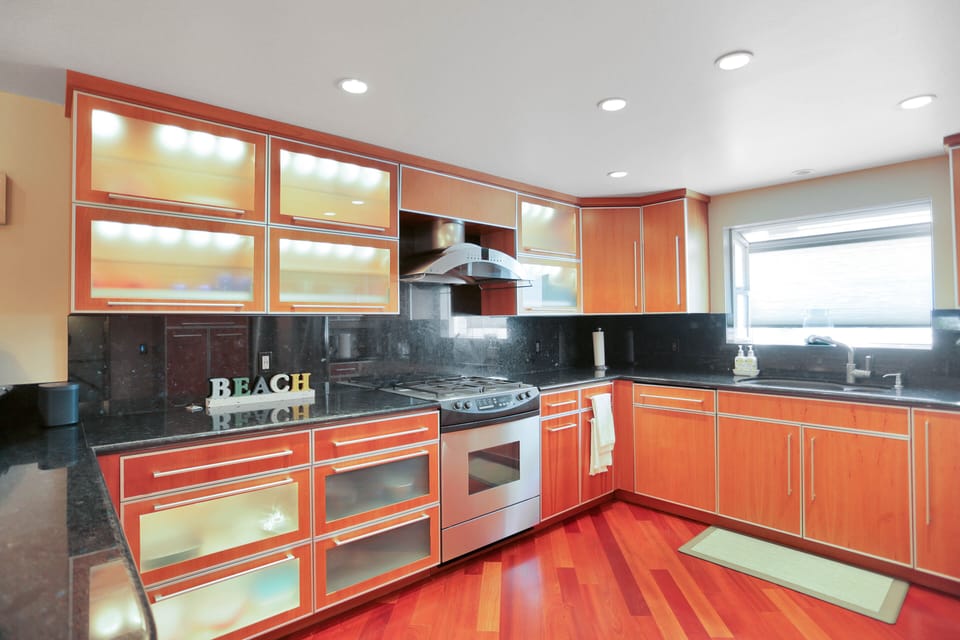 Kitchen (1)