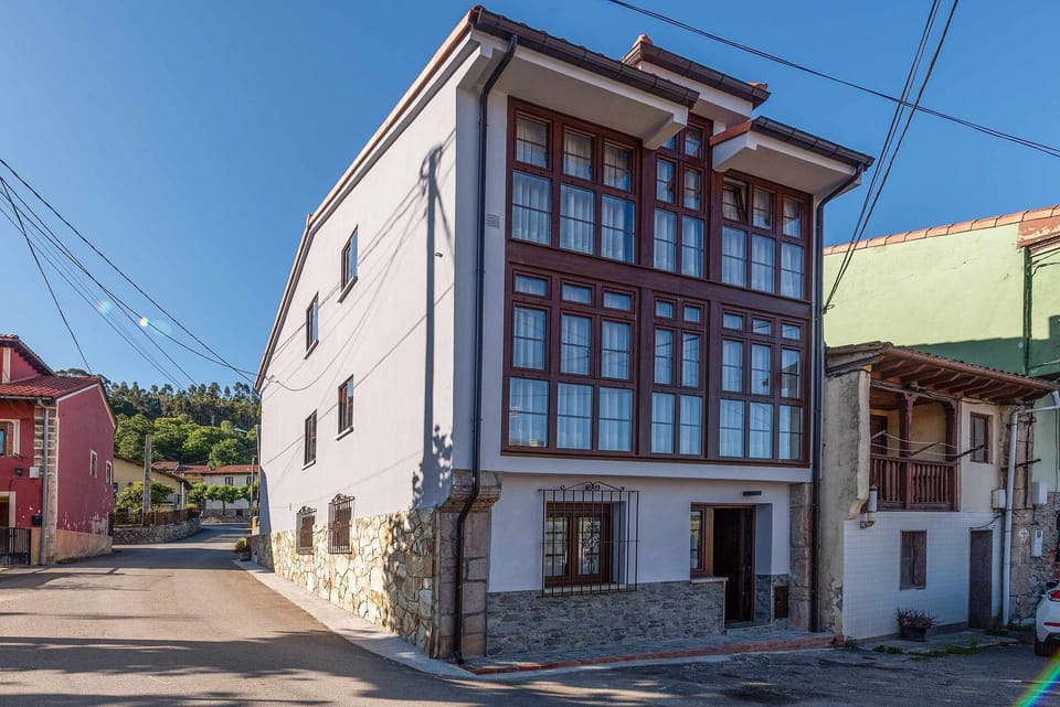 Property building,Facade/entrance