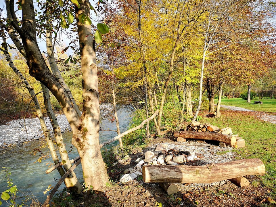 Nearby river Kokra is only 50m away
