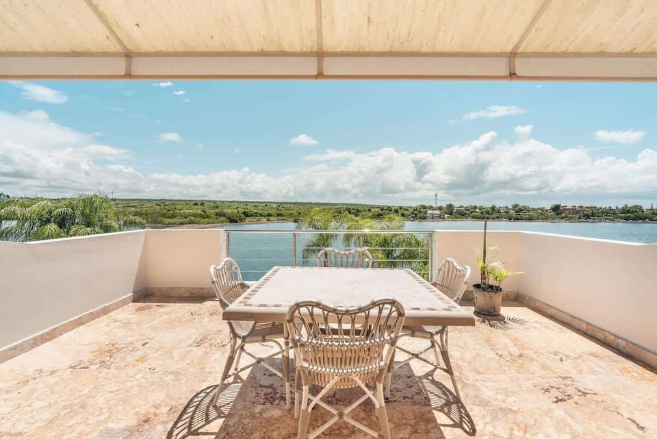 Terraza de la habitación principal.