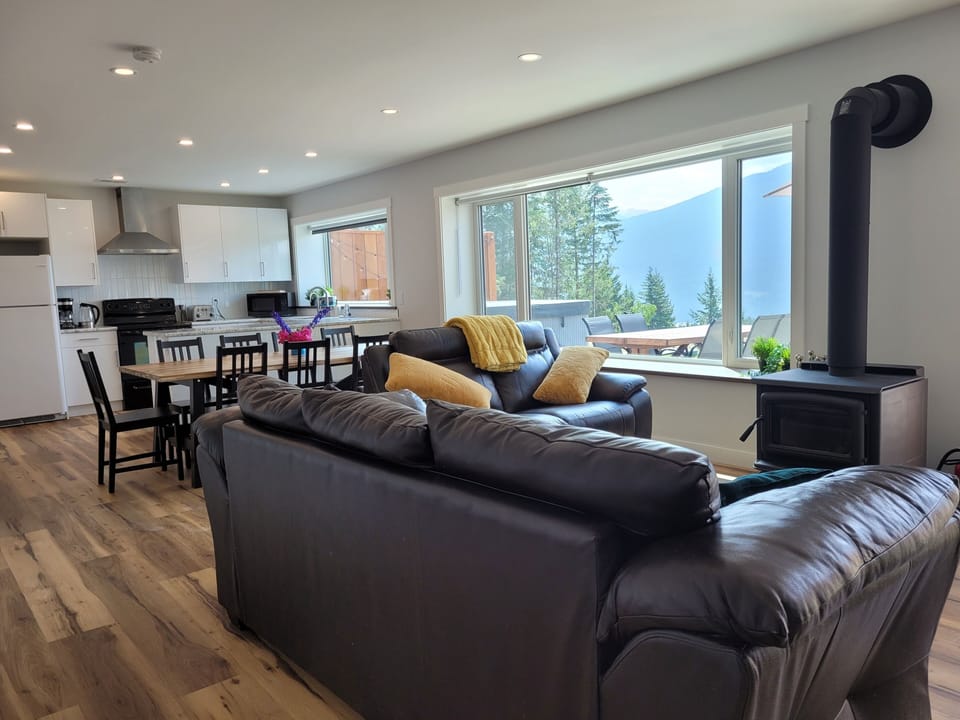Great open concept space
