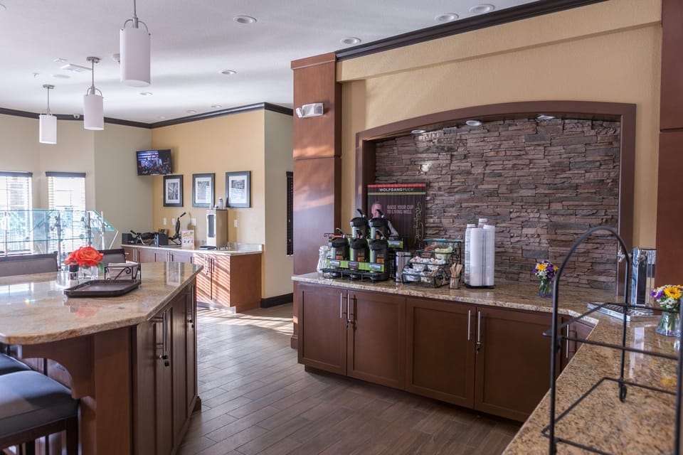 Enjoy FREE on-site breakfast when you stay with us!