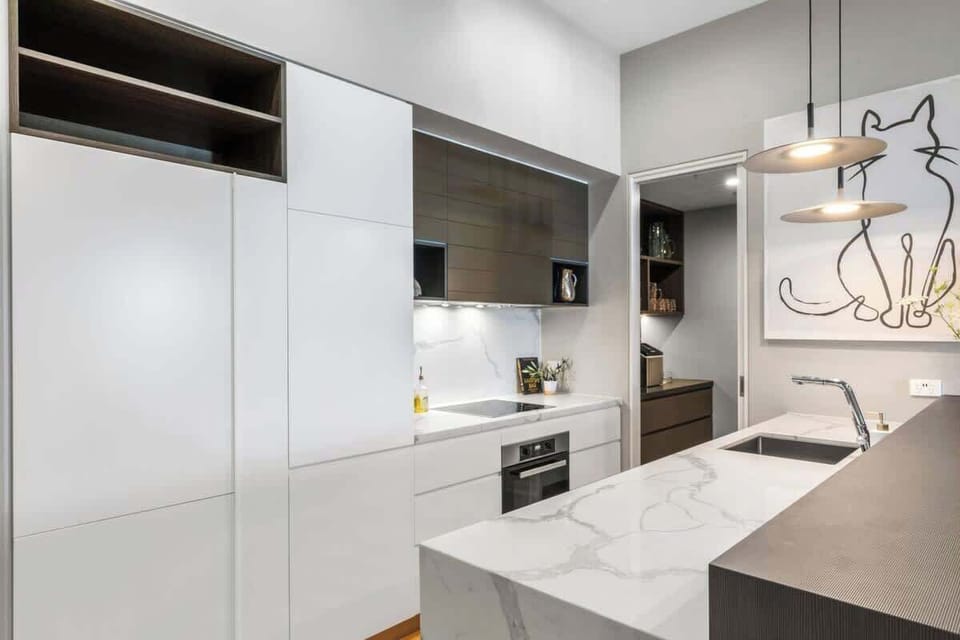 Built in fridge, freezer and pantry. Perfect for longer stays