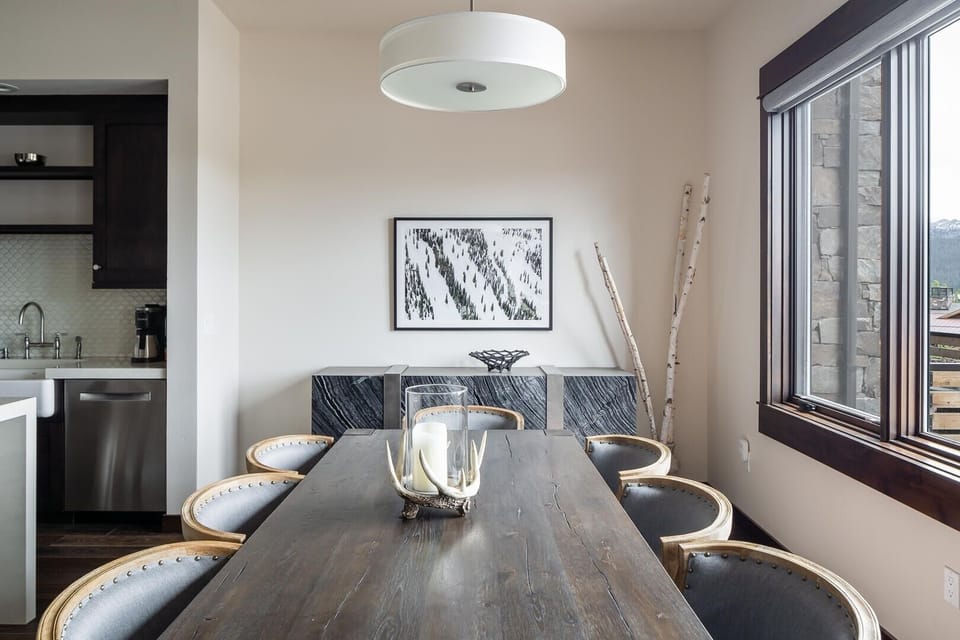Dining Room, Dining Table, Furniture, Indoors, Table