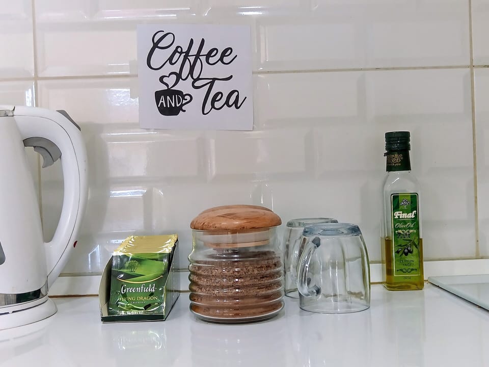 Enjoy a good dose of caffeine for a more lively and motivating experience. FREE