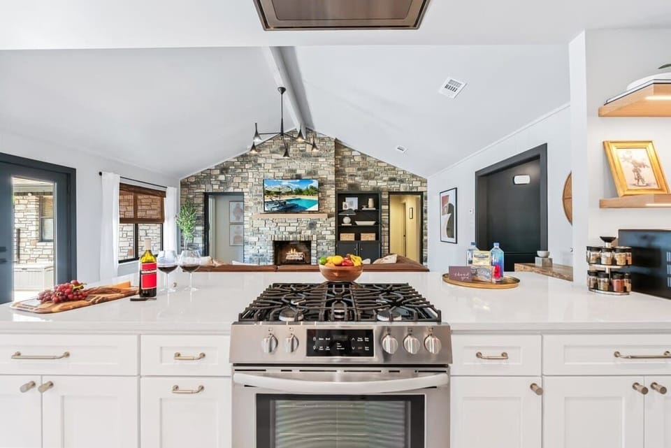 You'll love cooking up meals in this kitchen! We provide the basics as well as some extras to help you feel right at home.