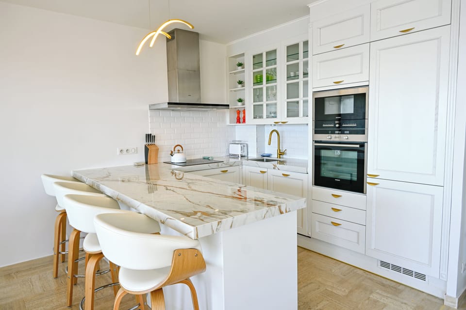 Gourmet American kitchen