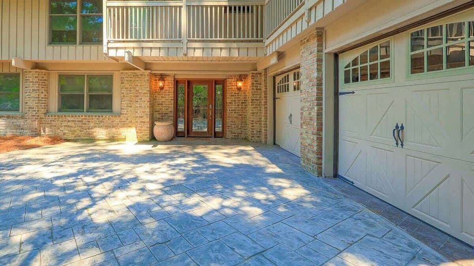 Front Entrance with Driveway for 4 Vehicles