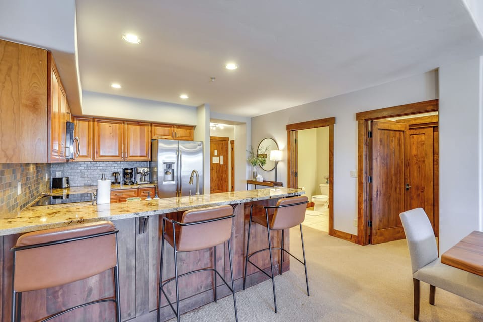 Kitchen | Cooking Basics | Coffee Maker | Toaster