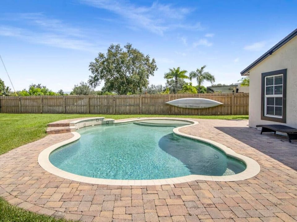 Private pool and waterfall – your own tropical retreat