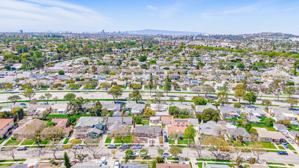 Aerial view of the family-friendly Los Altos neighborhood of Long Beach.