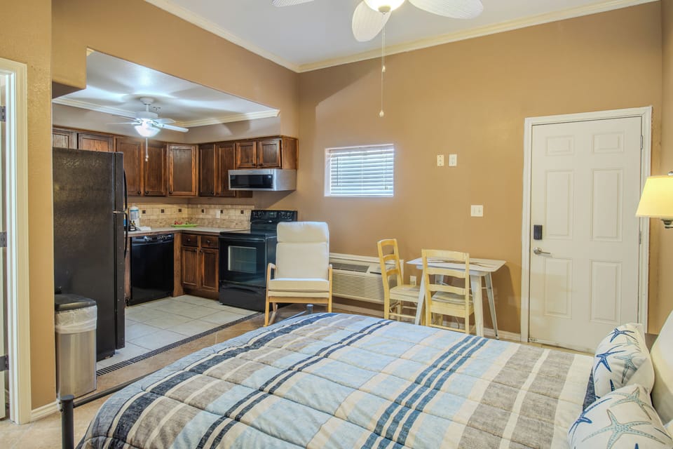 Ground-floor Mother-in-law suite
