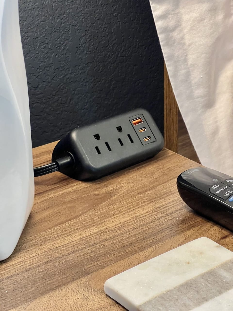 Charging stations next to all beds with USB-A and USB-C ports