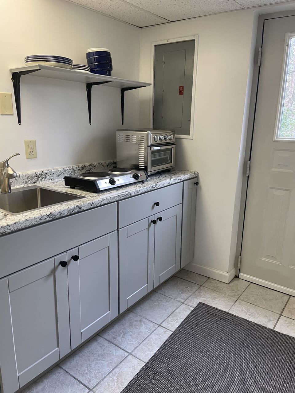 Downstairs kitchenette