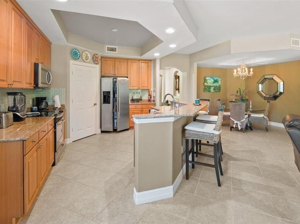 Open Kitchen to Dining Room
