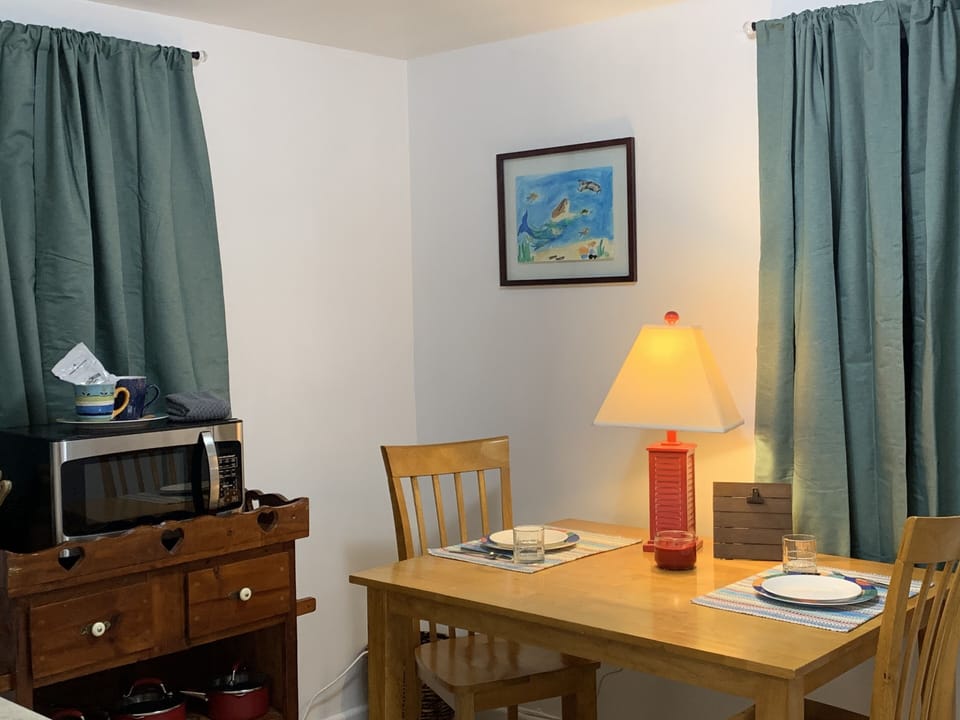 Furniture, Table, Lamp, Indoors, Dining Table