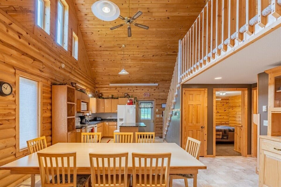 Into Dining and Kitchen