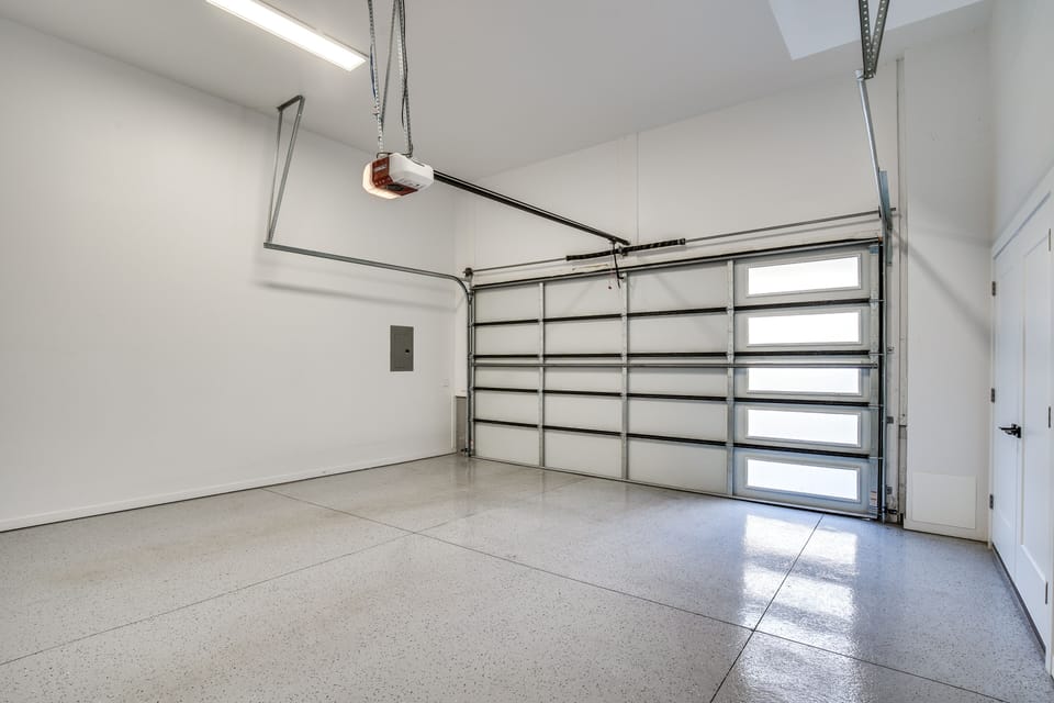 Parking | Garage (2 Vehicles) | Free Street Parking