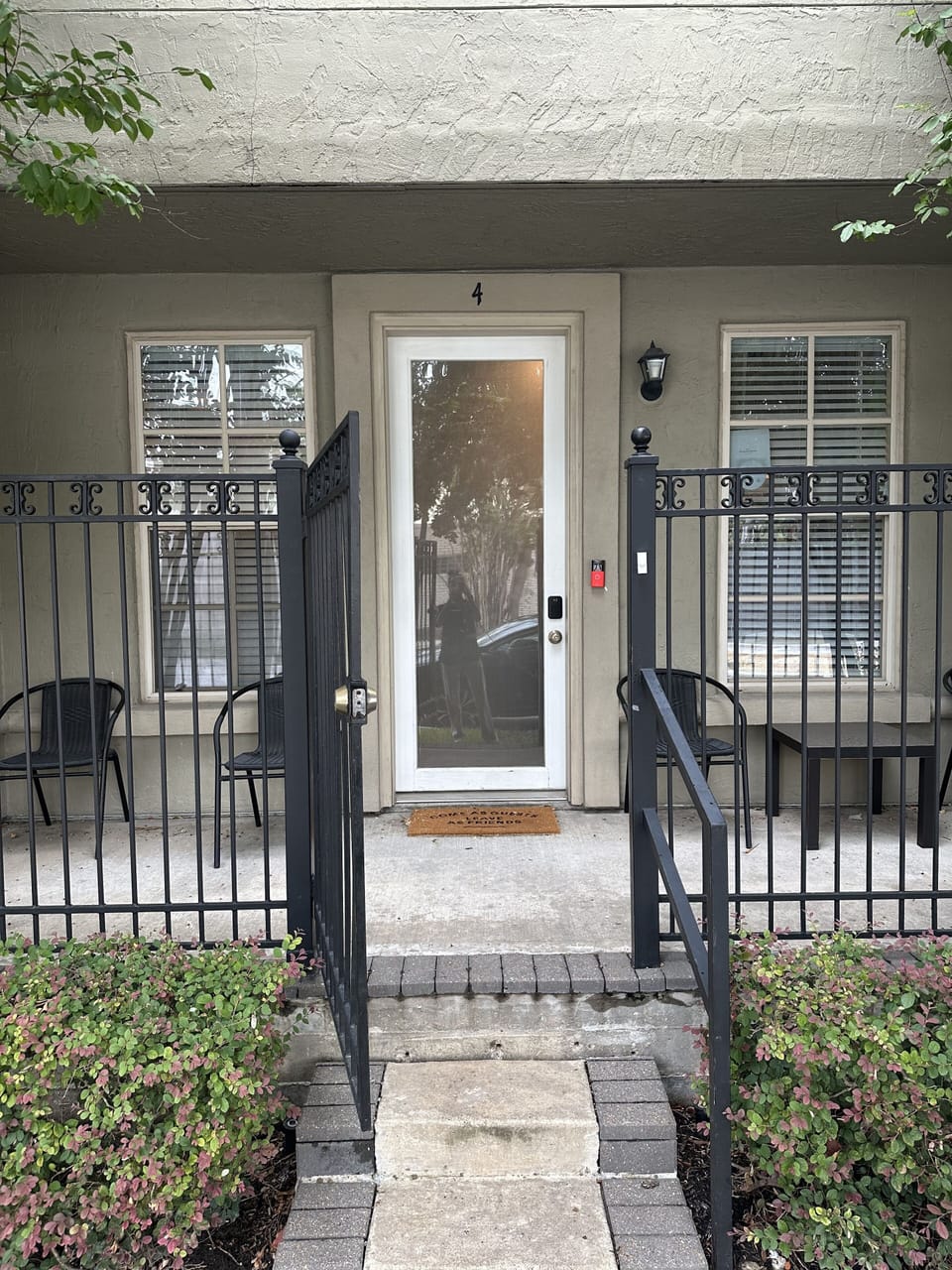CONDO ENTRY