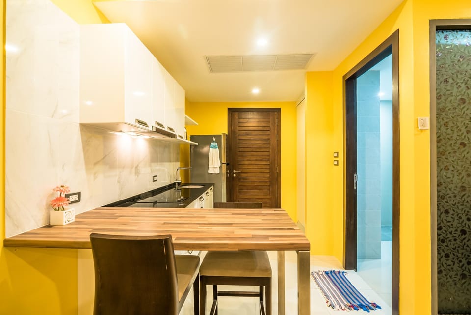 Budget friendly studio at Emerald Terrace (13483)