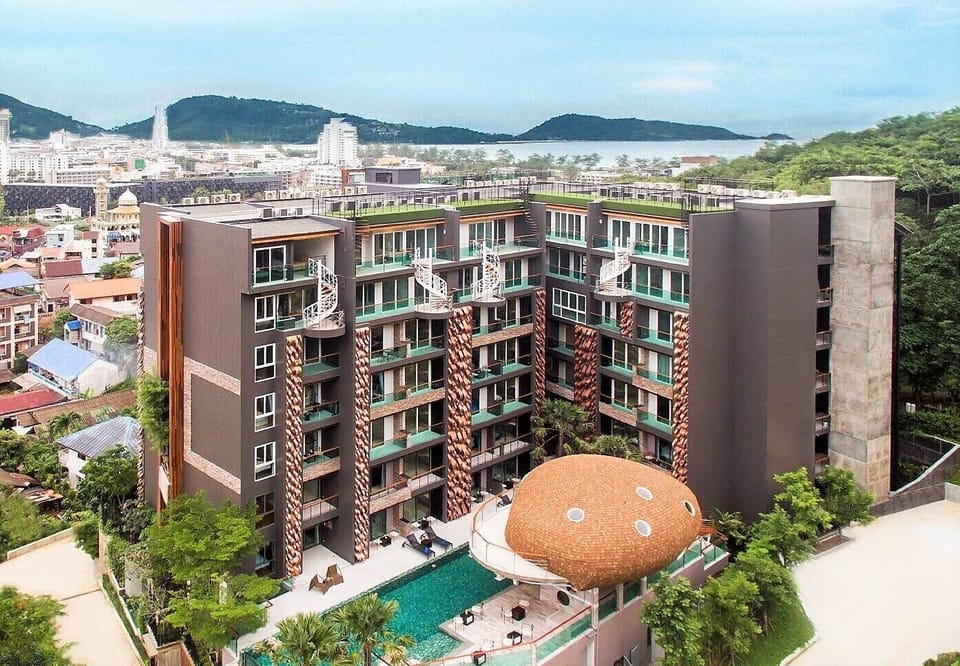 Budget friendly studio at Emerald Terrace (9843)