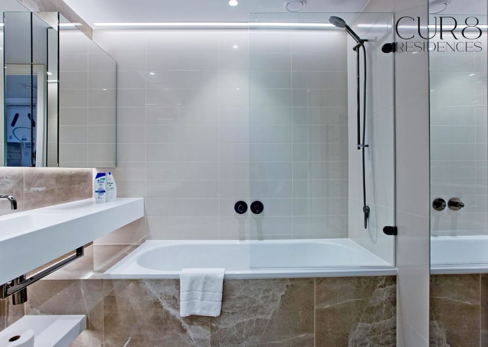 Sleek and Stylish Bathroom Retreat